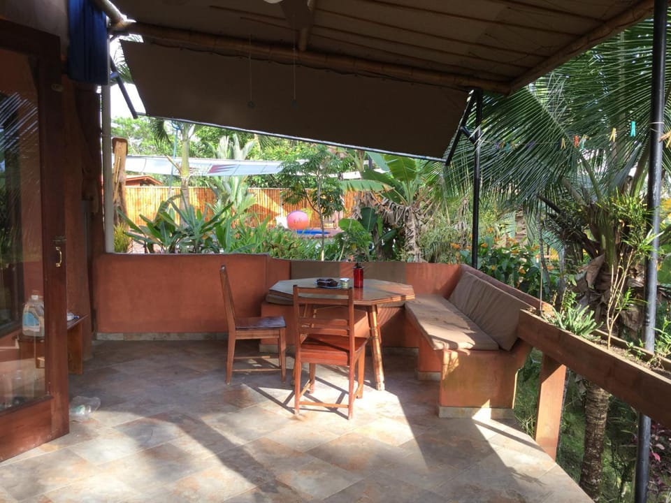 Balcony/Terrace, Garden view
