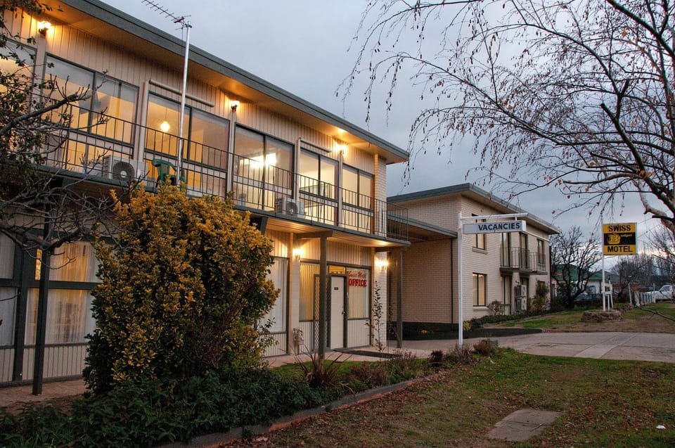 Property building, Night