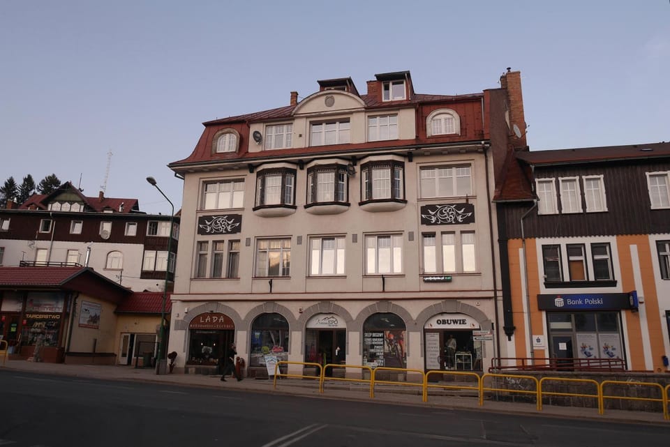 Apartamenty pod Jedynka - Jednosci Narodowej 3/1 Apartment in Lower Silesian Voivodeship