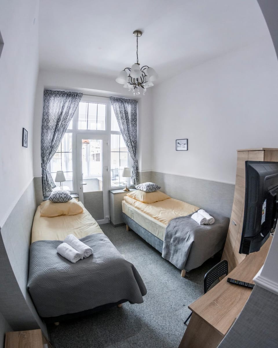 Apartamenty pod Jedynka - Jednosci Narodowej 3/1 Apartment in Lower Silesian Voivodeship