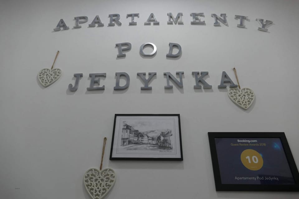 Apartamenty pod Jedynka - Jednosci Narodowej 3/1 Apartment in Lower Silesian Voivodeship