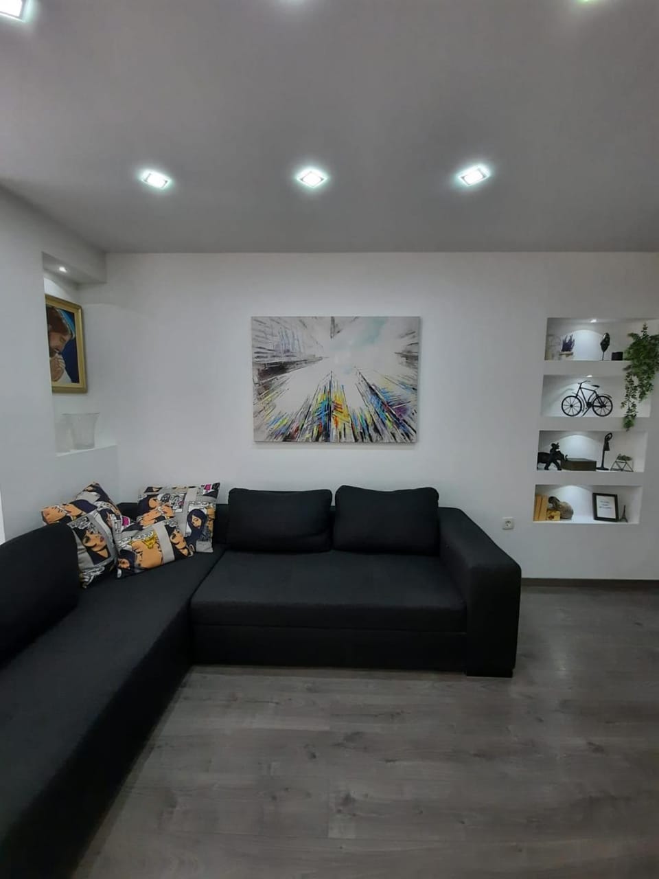 Vice Apartment in Omiš bus station