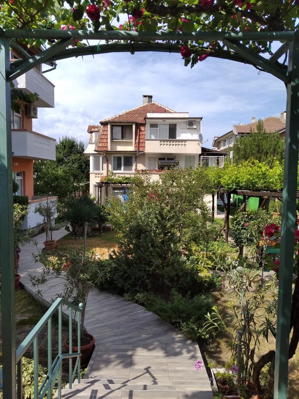 Property building, Garden view