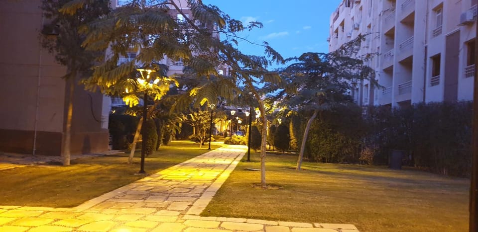 Neighbourhood, Sunset