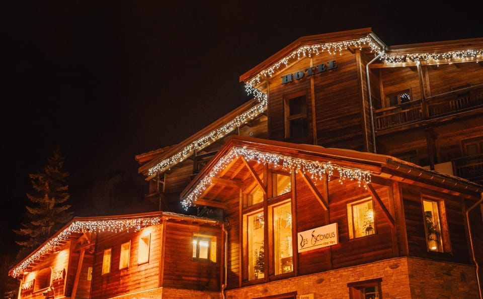 Hotel & Restaurant Les Escondus Hotel in Piedmont