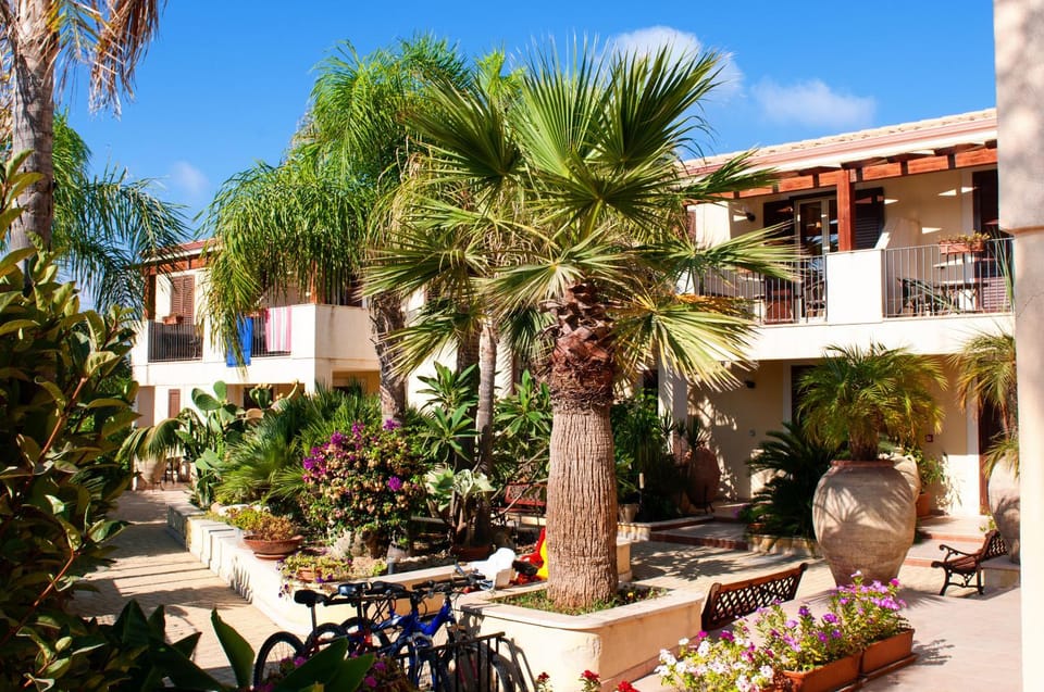 Patio, Day