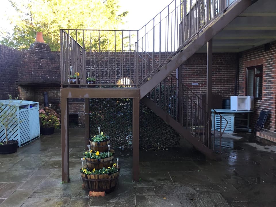 High View Retreat House in Lewes District