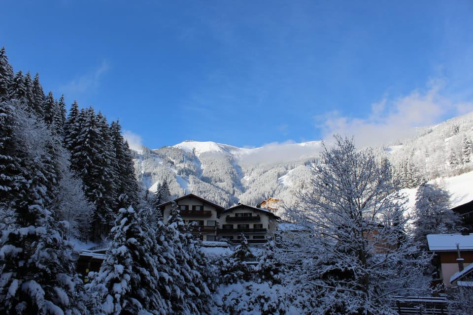 Natural landscape, Winter, Mountain view
