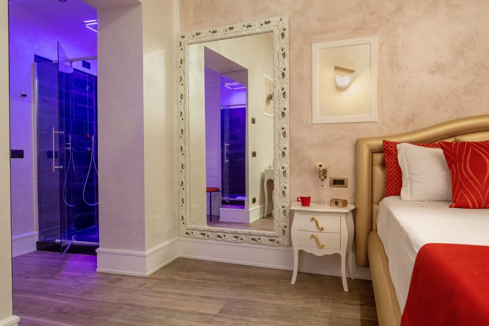 Shower, Other, Photo of the whole room, Decorative detail