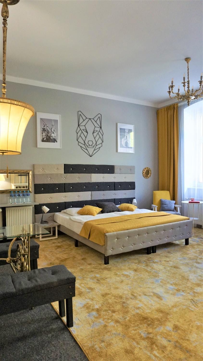 Explorer B&B Old Town Rooms & Apartment #don't be a tourist, be an Explorer! Hostel in Poznan