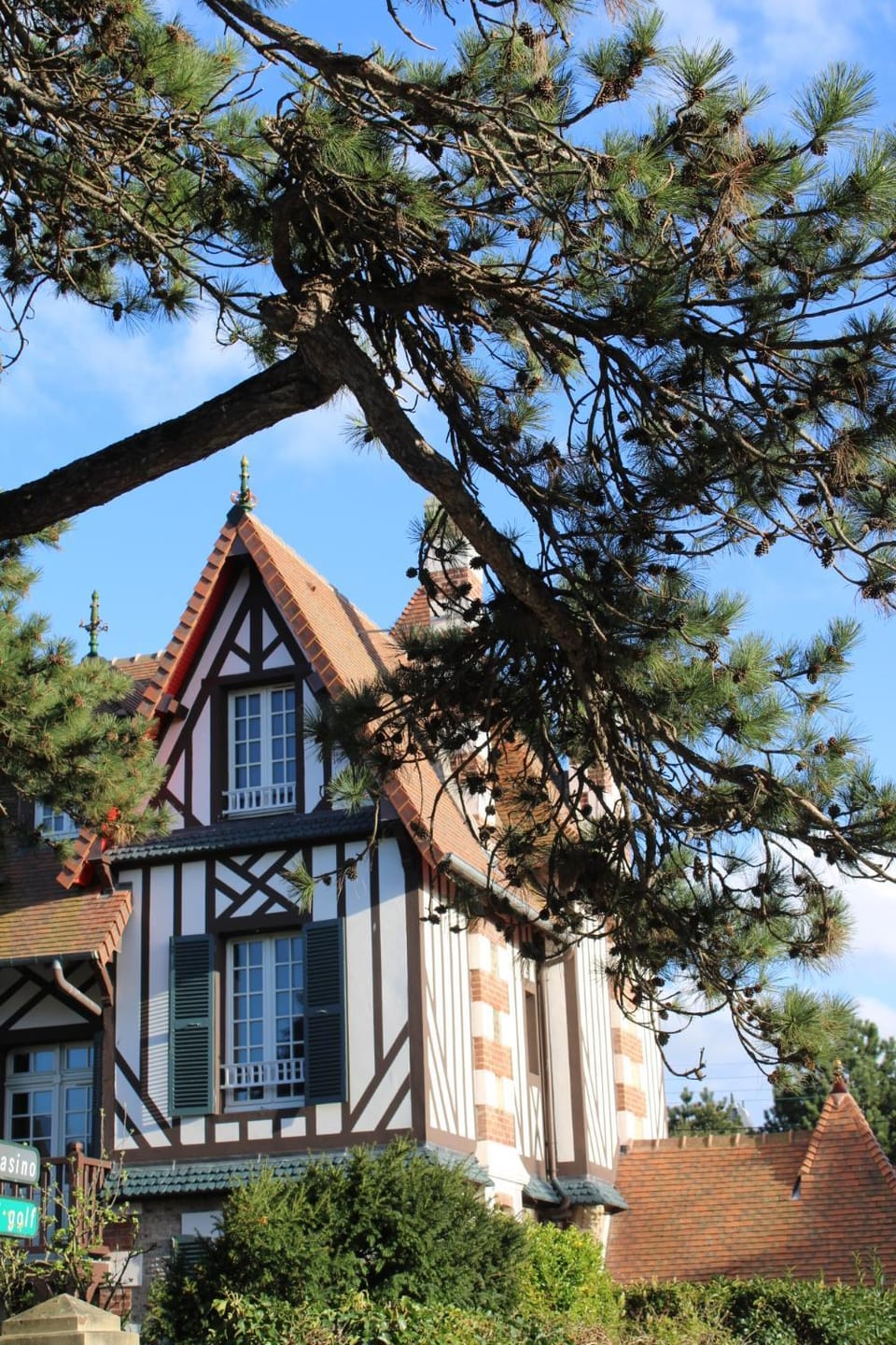 LES MARINES 1 9217 Apartment in Cabourg