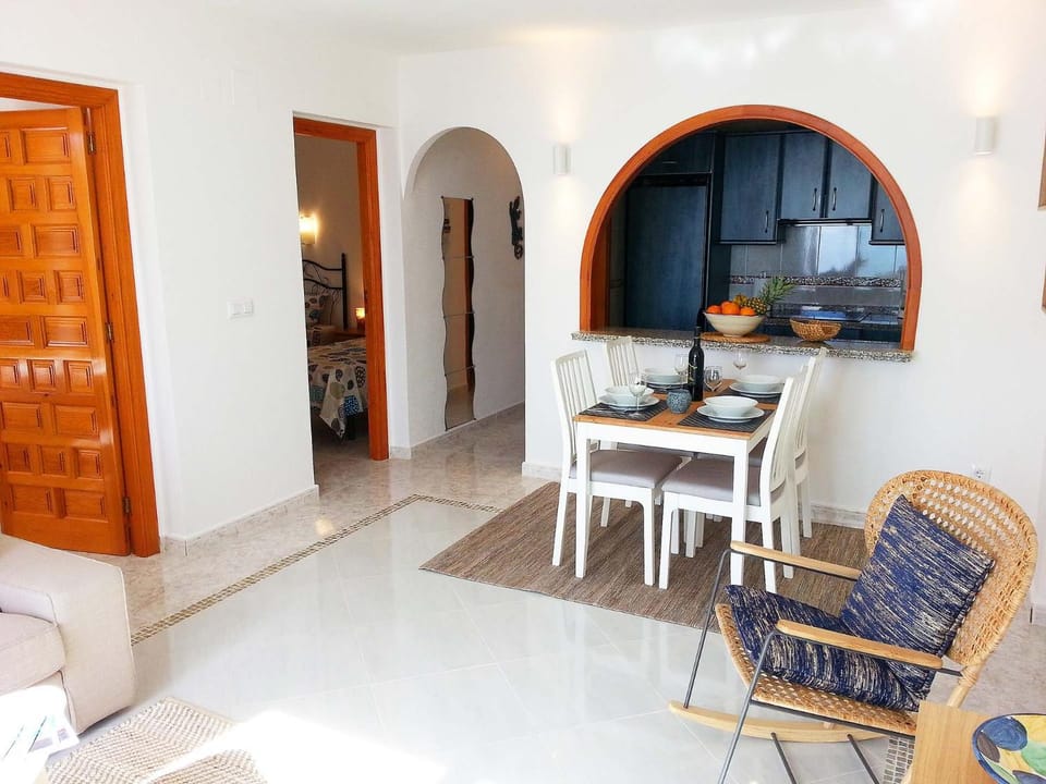 Kitchen or kitchenette, Living room, Dining area