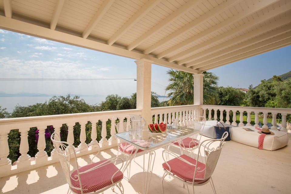 Balcony/Terrace, Balcony/Terrace