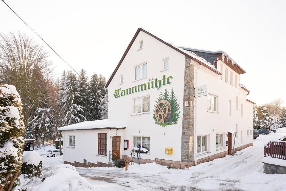 Property building, Winter