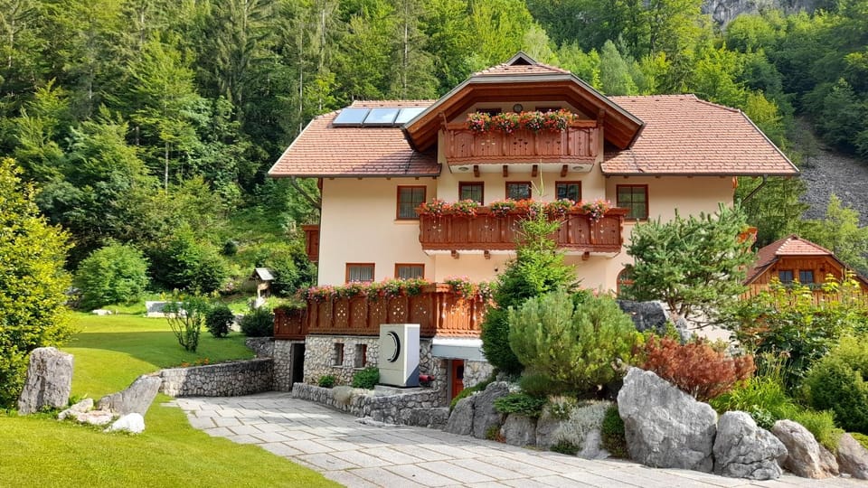 Property building, Day, Natural landscape, Garden view