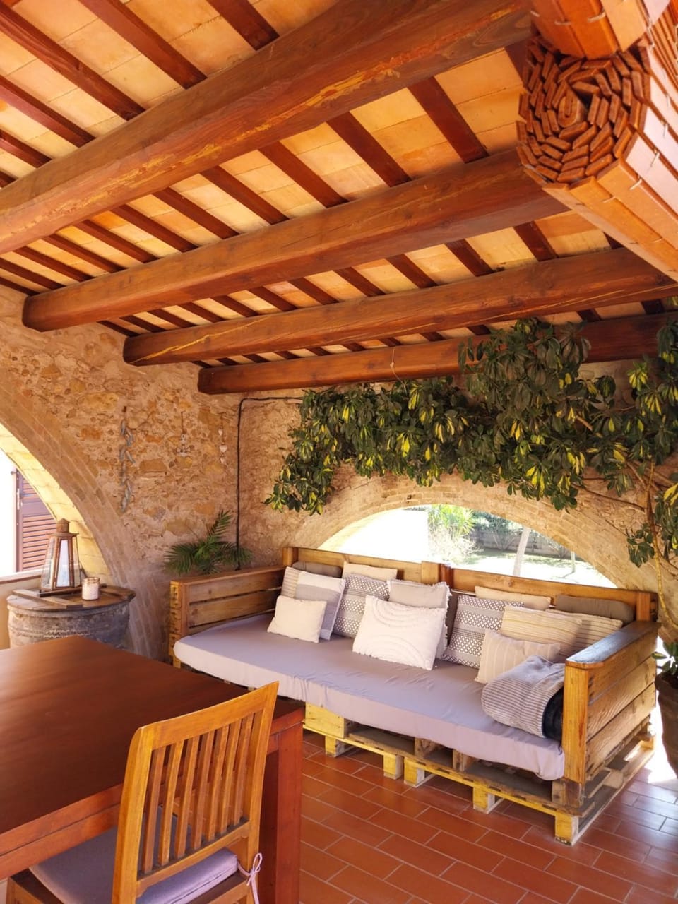Can Motas House in Baix Empordà