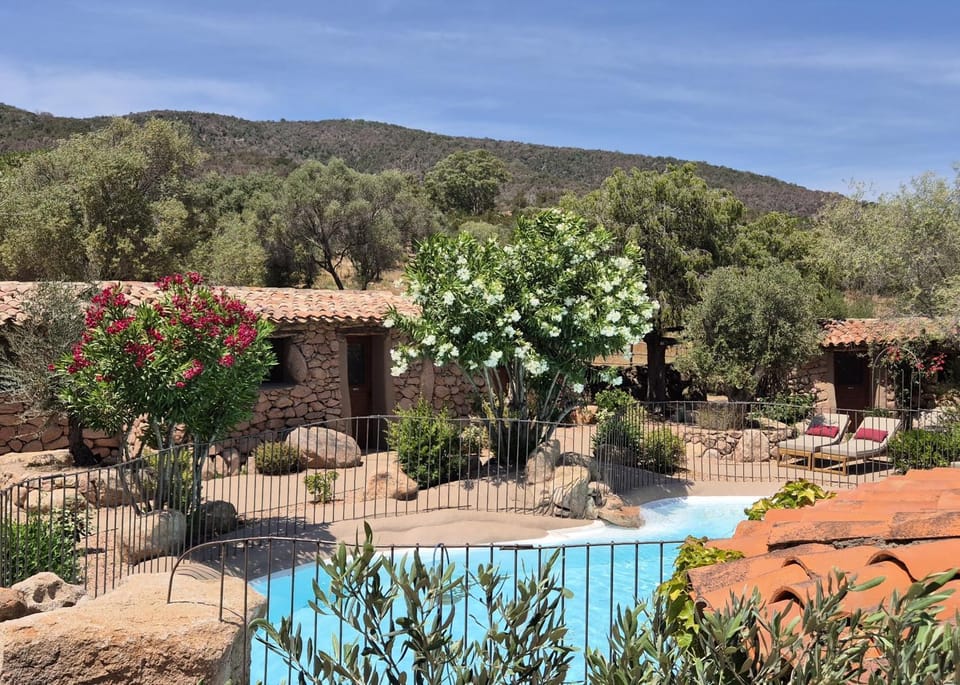 Bedroom, Pool view, Pool view, Swimming pool