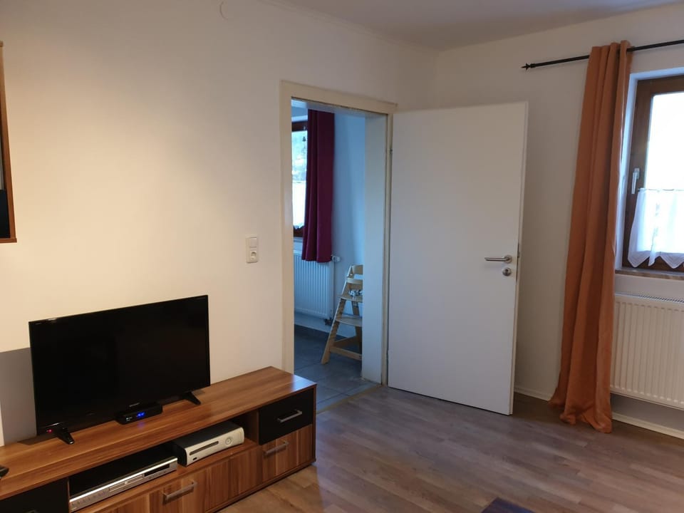 Communal lounge/ TV room, Seating area