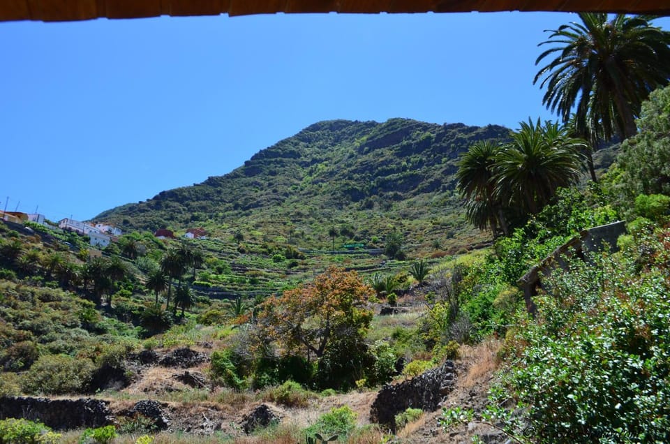 Nearby landmark, Natural landscape, Mountain view