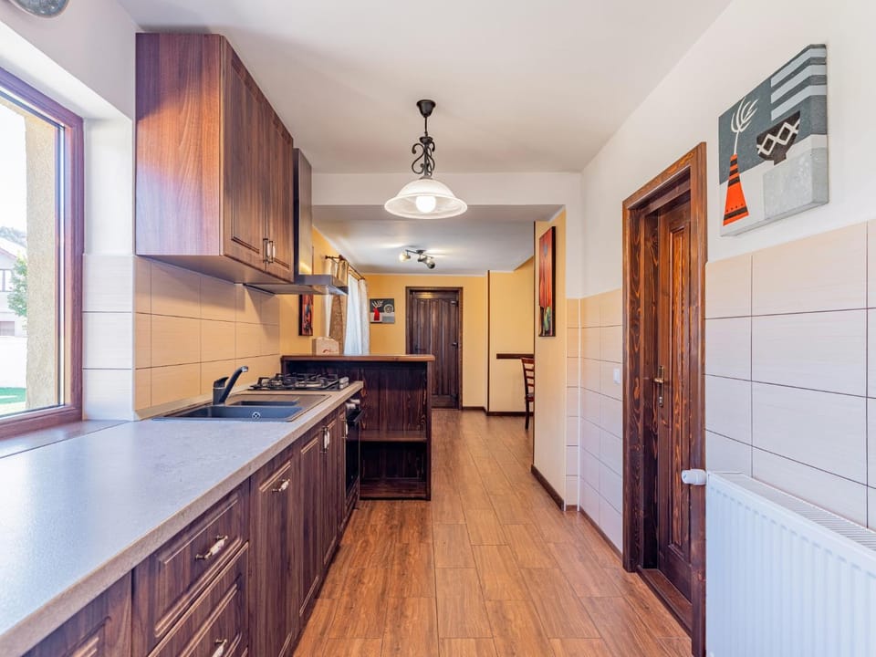 Casa Saraste Bed and Breakfast in Brașov County