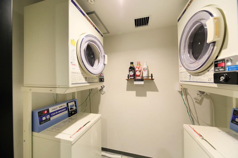 Area and facilities, laundry, washing machine, dryer
