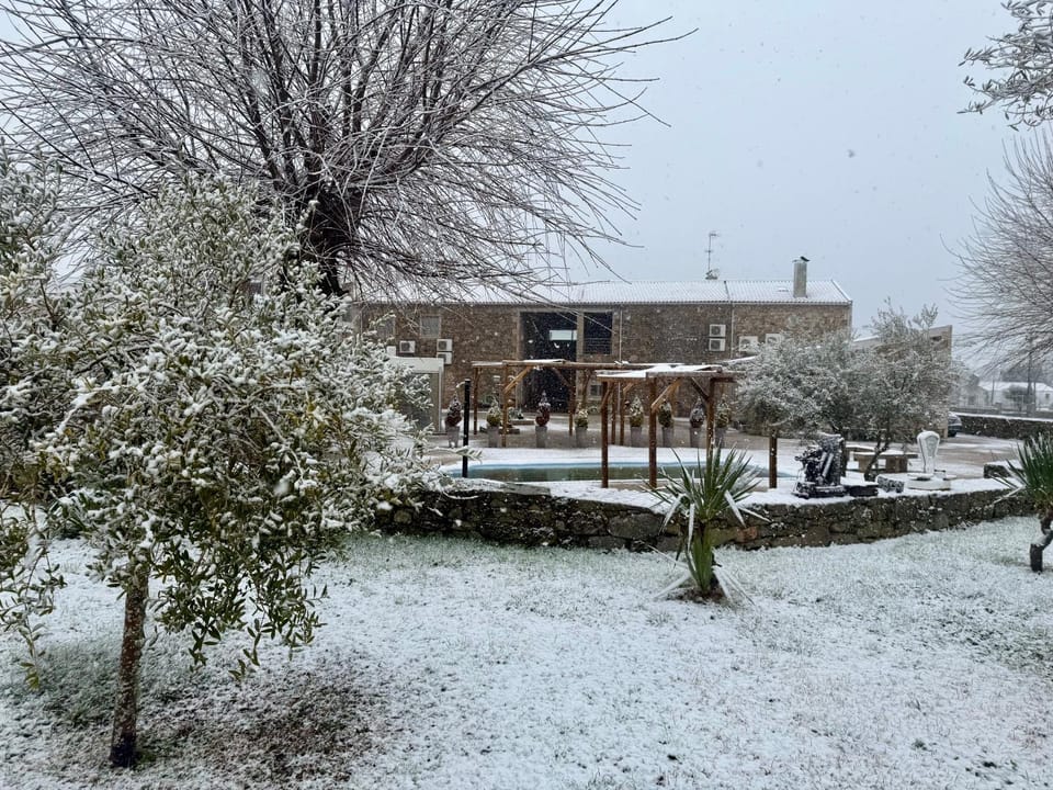 Casas Campo Cimo da Quinta Bed and Breakfast in Castile and León