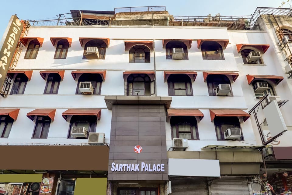 Property building, Facade/entrance