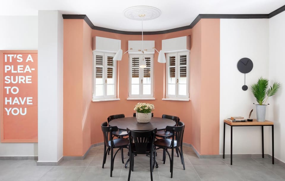 Living room, Seating area, Dining area, Text overlay