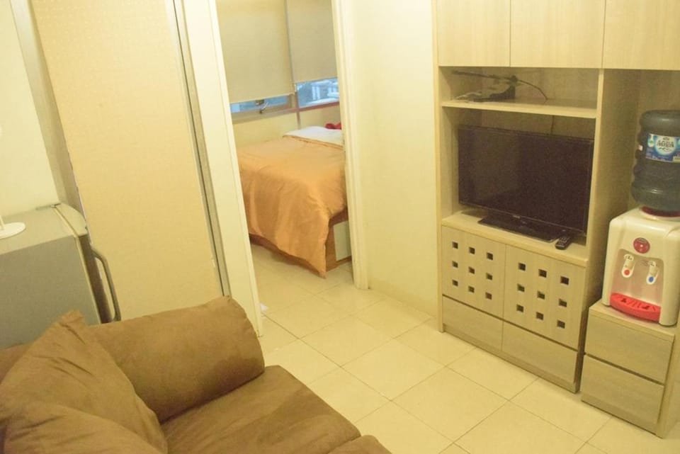 Living room, Bedroom