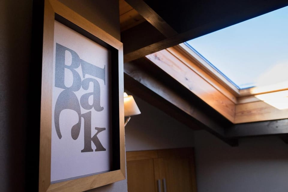 Logo/Certificate/Sign