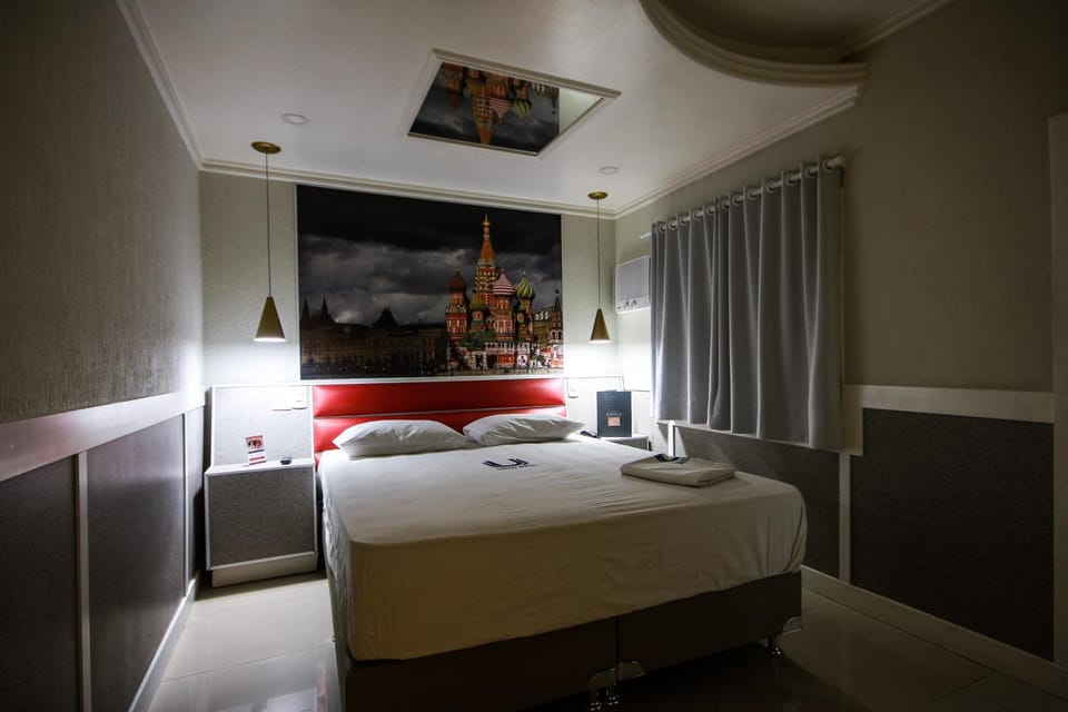 View (from property/room), Bedroom, hair dresser