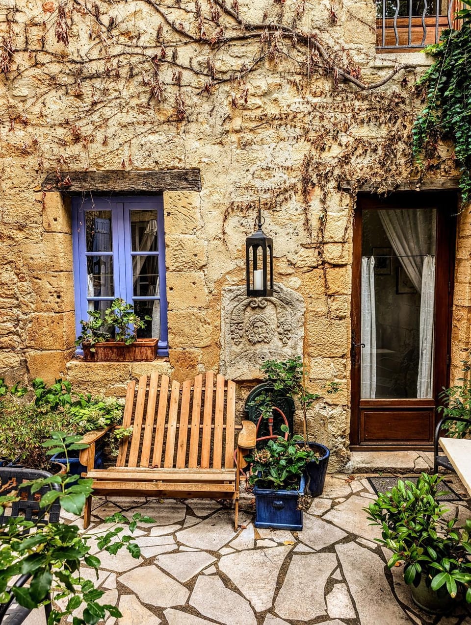 Inner courtyard view