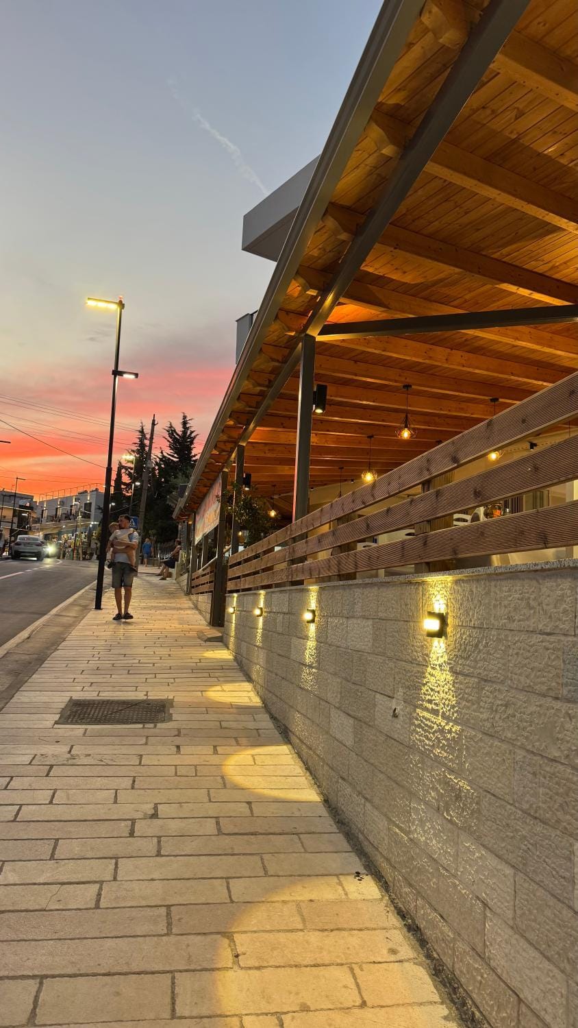 Vila Spiro Hotel in Ksamil
