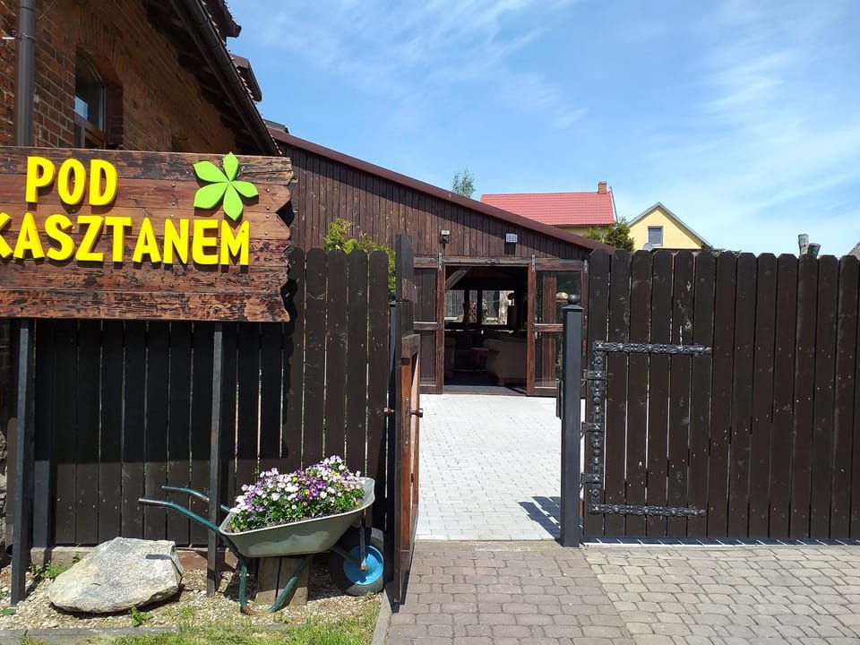 Facade/entrance, Property logo or sign