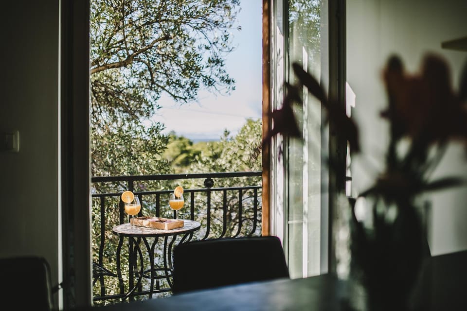Day, Balcony/Terrace, Garden view