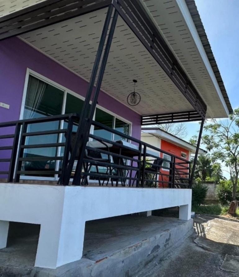 โรงแรม ทิพย์บุรี ริเวอร์ไซค์ Hotel in Thailand