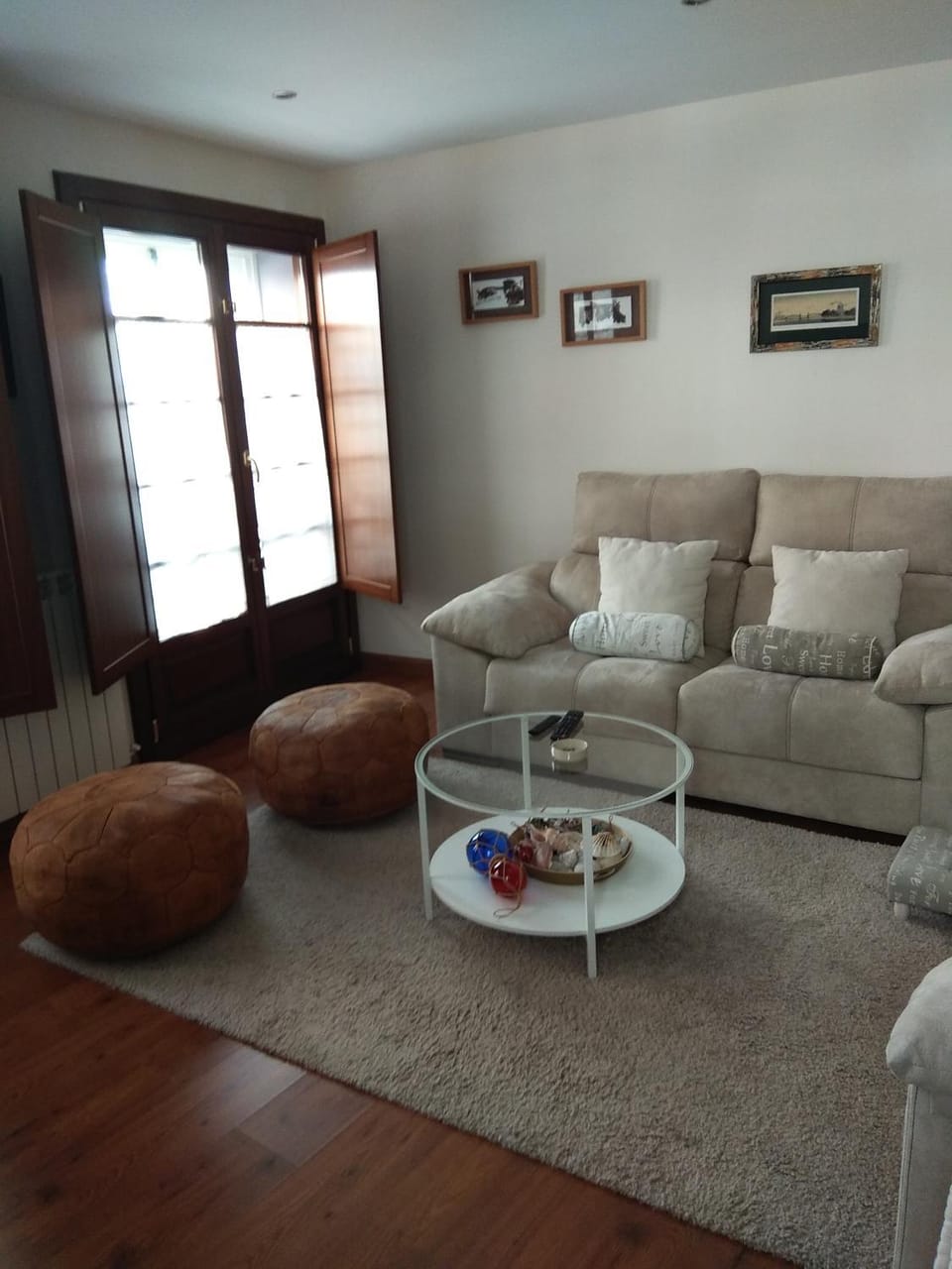 Living room, Decorative detail