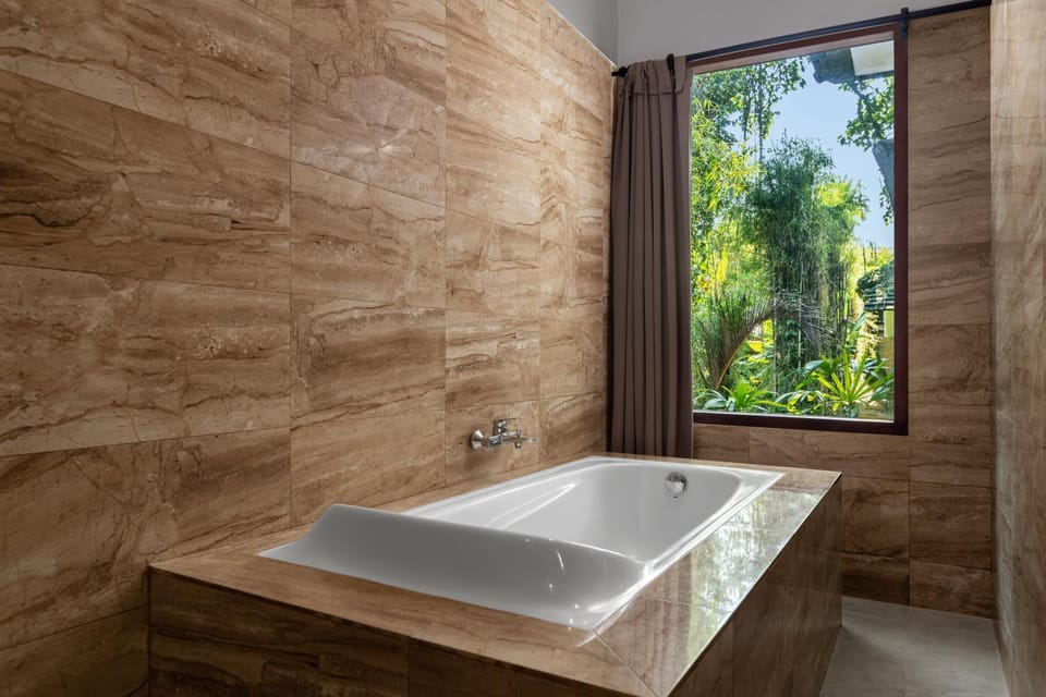 Bathroom, Bath