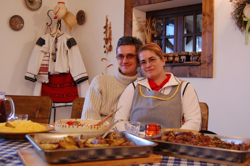 Restaurant/places to eat, Food, Family