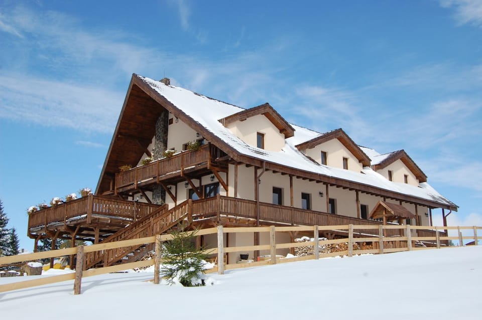 Property building, Winter