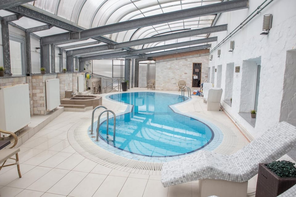 Spa and wellness centre/facilities, Swimming pool
