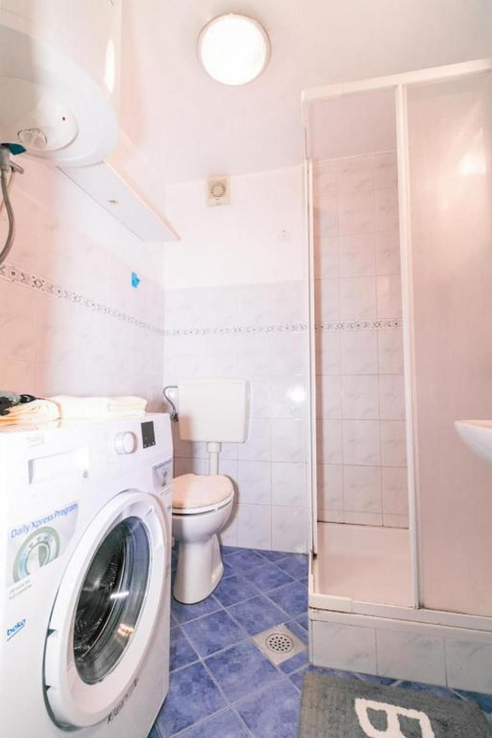 Shower, Toilet, washing machine