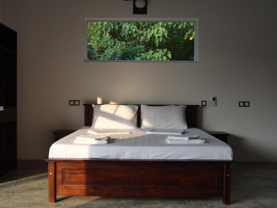 Bed, Property logo or sign