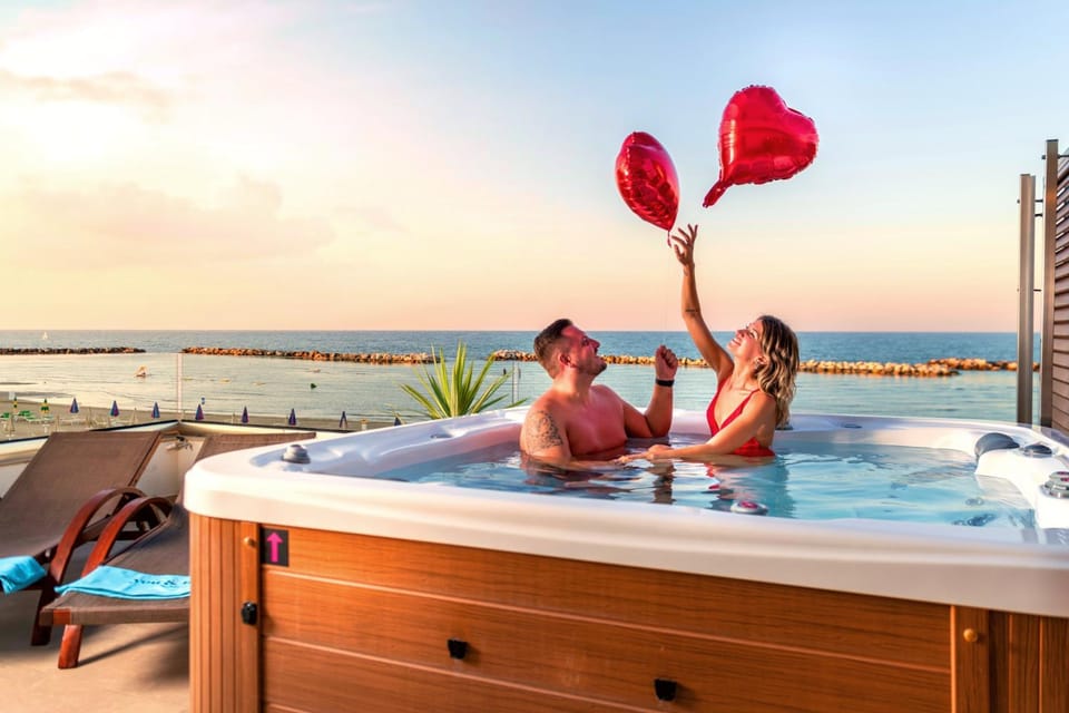 Hot Tub, Sea view
