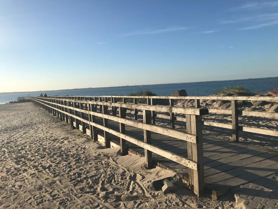 Neighbourhood, Natural landscape, Beach, Hiking, Cycling, Landmark view, Sea view