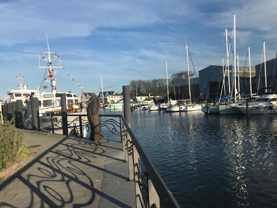Neighbourhood, Hiking, Cycling, Landmark view, Sea view