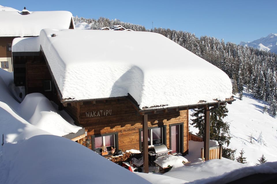 Property building, Winter