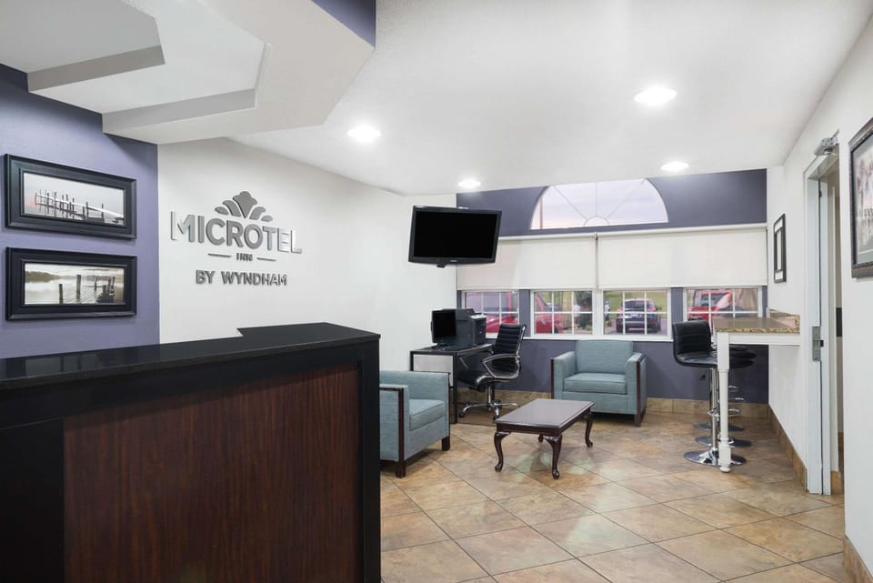 Lobby or reception, On site