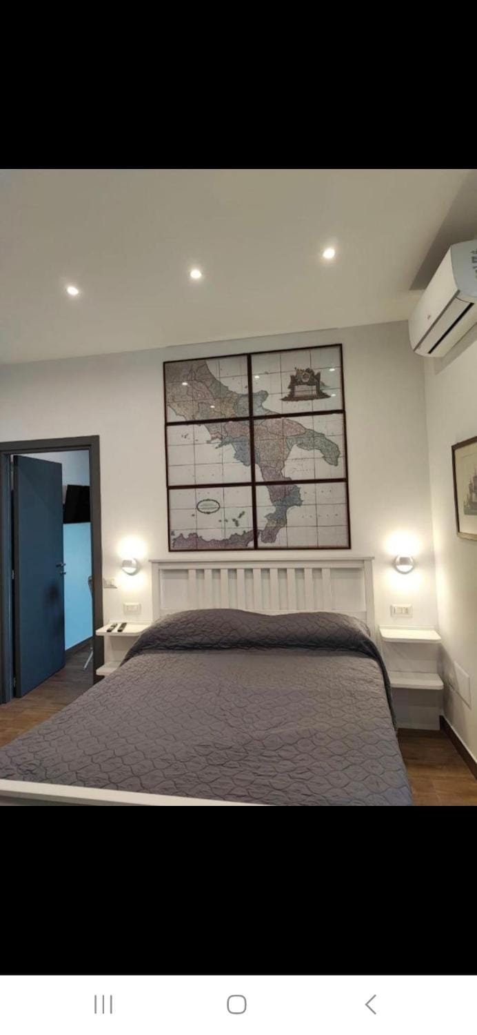 Suite Napoletana Bed and Breakfast in Naples