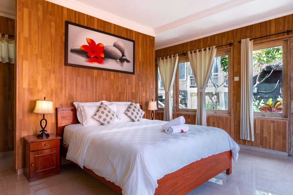 Ware Ware Surf Bungalow Lembongan Campground/ 
RV Resort in Nusapenida